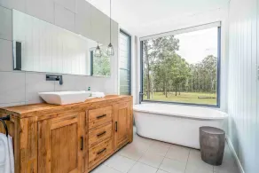 Wine Down Estate - 5 bedroom house on 10 acres - Image 5