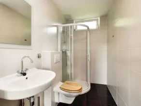 Charming Holiday Home in Gouvy with Jacuzzi - Image 5