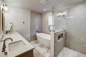 Comfort at Arrowhead Village - Steps from the lift condo - Image 5
