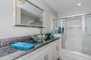 Luxury Spacious 6 bedrooms Private Pool Spa 2 miles to Beach W/Heated huge pool - Image 4