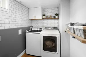 East Millcreek Bungalow with Sauna - Image 3