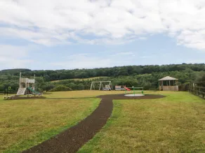 HARCOMBE HOUSE PET FRIENDLY BUNGALOW, pet friendly in Chudleigh - Image 3