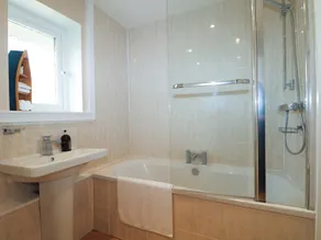Pebble Place - Image 2