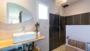 Superb contemporary villa PIED DANS L'EAU - plage de l'Ayguade / with plancha - Image 2