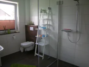 Moderne WOHNUNG, gehobene Ausstattung, Kostenloses WLAN - Image 2