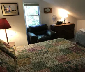 RYAN'S ACADIA CARRIAGE HOUSE - 2 1/2 mi. from town, 1 mi. to Eagle Lake! - Image 4