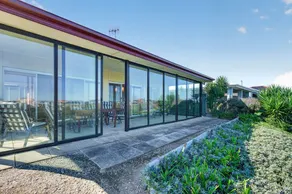 35 Blanche Parade, Hindmarsh Island - Image 4