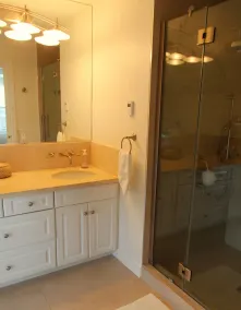 Luxury 4 Bdrm Farmhouse, sleeps 12, near Grey Highlands, Blue Mountain, Meaford - Image 3