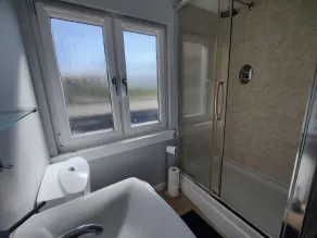 Fabulous 2BD Maisonette Dunfermline, Fife - Image 4