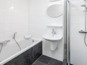 Restyled Villa With 2 Bathrooms the Beach at 6 km - Image 2