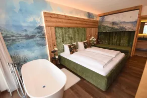 Deluxe-suite med sauna, boblebad, pejs og direkte adgang til pisterne - Image 5