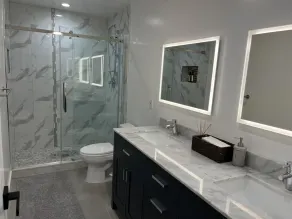 COZY 3Br2Ba and a living room with Big  screen Movie & Sunny patio - Image 3
