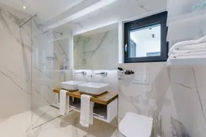 Holiday home for 8 guests with 320m² in Sutivan (95970) - Image 3