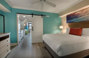 Roomy Two Bedroom Ocean View Condo 3rd Floor - Image 3