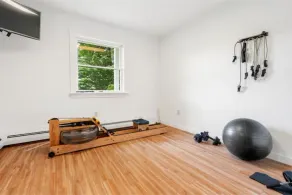 Private Waterfront, Spa Hot Tub, King bed, Yoga, Gym, Kayaks, and more... - Image 2