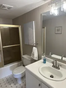 Immaculate First Floor Beach Side Escape - Image 3