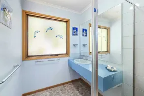 BEAUTIFUL BEACH HOUSE - BRILLIANT POSITION - Image 2