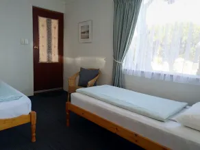 Sea View Terrace Cottage - Image 4