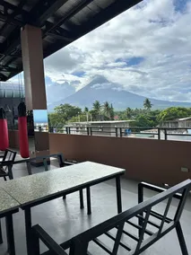 Mayon Loft Co-Living: Premium Loft - Image 4