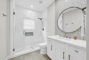 Beautiful Large Home - Across Street from Private Beach Access- Private Pool - Image 3