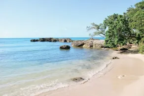 CasaLamar Beachside Retreat - Image 5