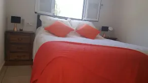 Excelente villa de 2 dormitorios, moderna, Moraira, aire acondicionado gratuito / WiFi gratis. - Image 3