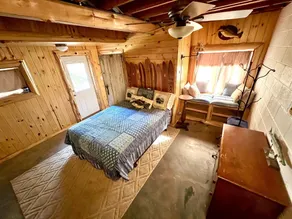 The Fish and Ski Lodge - Image 4