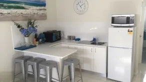 Lazy DAYZ SHELLHARBOUR 100 m til strand - Image 4