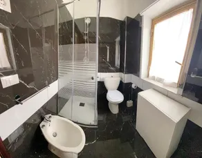 Private apartment - Image 4
