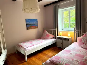 Wohlfühlwohnung mit Wintergarten und Terrasse - Image 3
