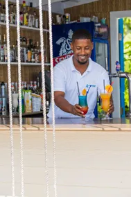 Le Nautique Waterfront Hotel La Digue - Image 2