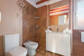 Haustierfreundliches Ferienhaus \"Casa Luz\" mit Meerblick, Whirlpool und WLAN - Image 2
