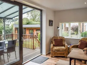Luxury Private Annexe & Hot Tub Set Within Gardens With Summer House - Image 4