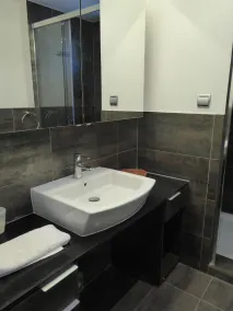 Amazing new and big property in 1st. sea line - Image 3