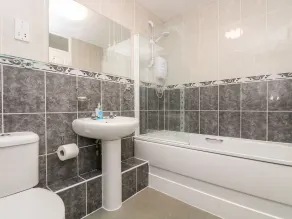 DEVINE LODGE, pet friendly, country holiday cottage in Callington - Image 3
