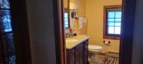 Lake Superior Tri-level:  Spacious 4bed/2ba cabin on 8 acres & Finnish sauna - Image 4