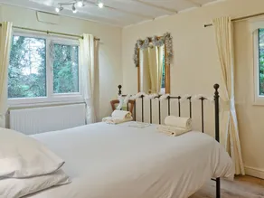 3 bedroom accommodation in Easthope, near Much Wenlock - Image 3