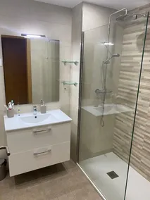 Stunning Ground Floor Apartment - Image 4