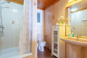 Bougainvillea - Tres Habitaciones Villa, Capacidad 8 - Image 3