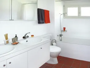 Apartamento Piz Mundaun, 83m², 2 habitaciones, máx. 4 personas - Image 2