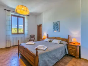 Bellissimo appartamento in villa per 4 ospiti con WIFI, piscina, TV, terrazza e animali ammessi - Image 3