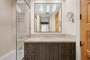 Obermeyer Place Unit 102 Park, Expansive Luxury Condo Walking Distance to Gondola & Restaurants - Image 5