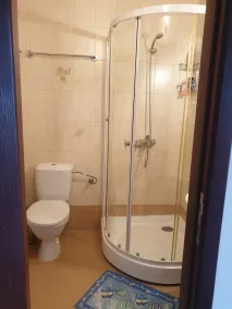 Vacation apartment with 2 bedrooms (5 beds), 1 living room with kitchenette - Image 2