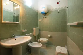 4 soveværelser, 2 badeværelser, tæt på havet, terrasse, WiFi, aircondition, pool - Image 2