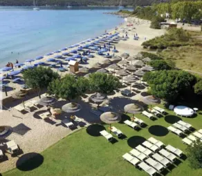 Seaside villa just 150 meters from the beach - Image 2