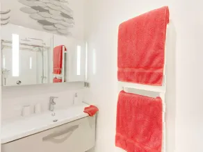 Charmant appartement rénové à Chantilly avec WiFi et parking - Image 2