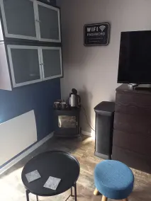 Nice bed and breakfast with wifi and free parking - Image 3