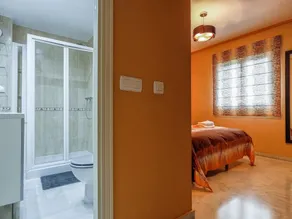 Sensationel Apt 2 Bed 2 Bad 4 pax Aljarafe Metro - Image 4