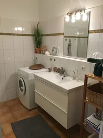 Family-friendly holiday home with view to the Baltic Sea, by the beach - Image 2