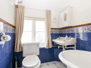 Oakapple Cottage - Image 2